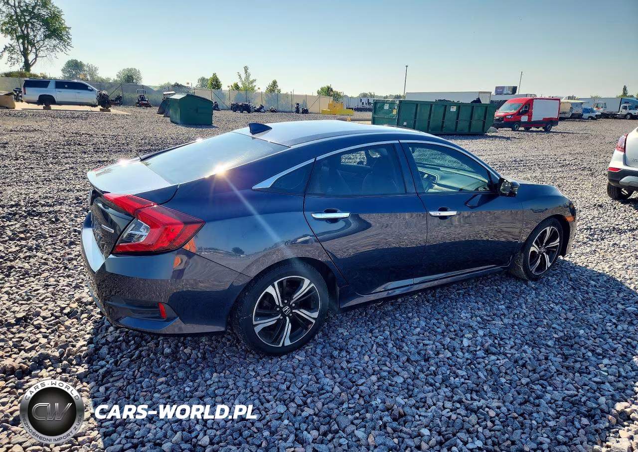 2016 Honda Civic Touring VIN:19XFC1F9XGE013157 - 3
