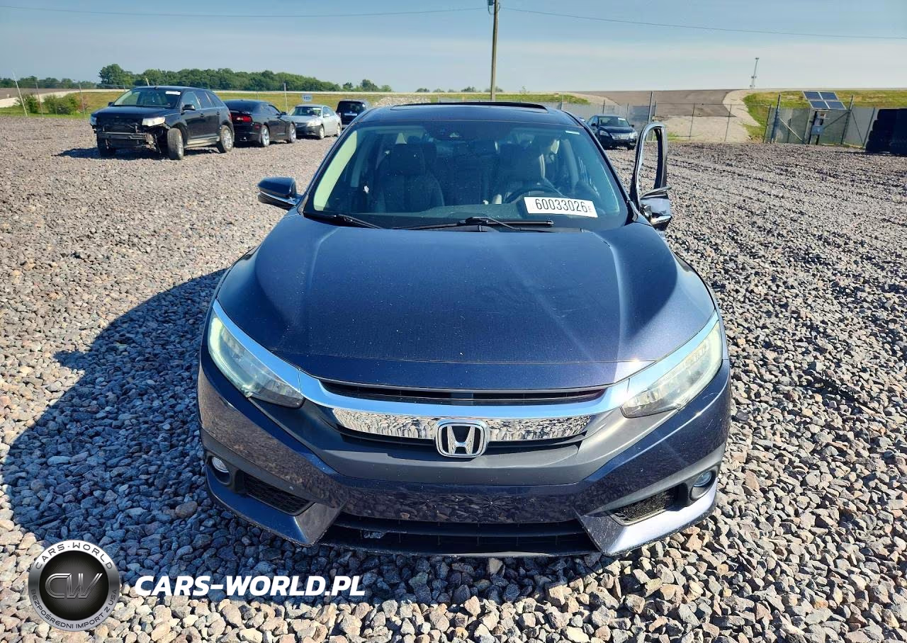 2016 Honda Civic Touring VIN:19XFC1F9XGE013157 - 5