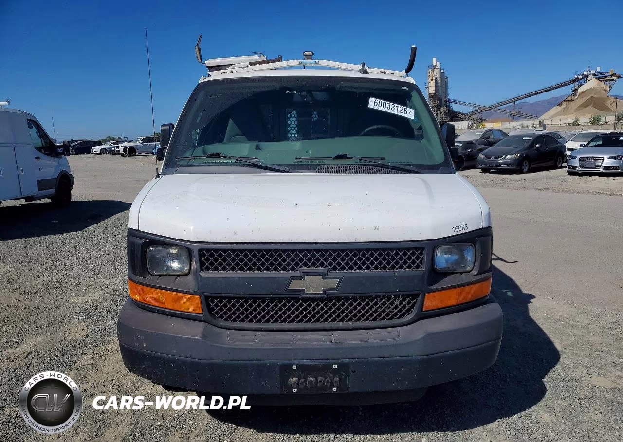 2016 Chevrolet Express 25 VIN:1GCWGAFF5G1197114 - 5