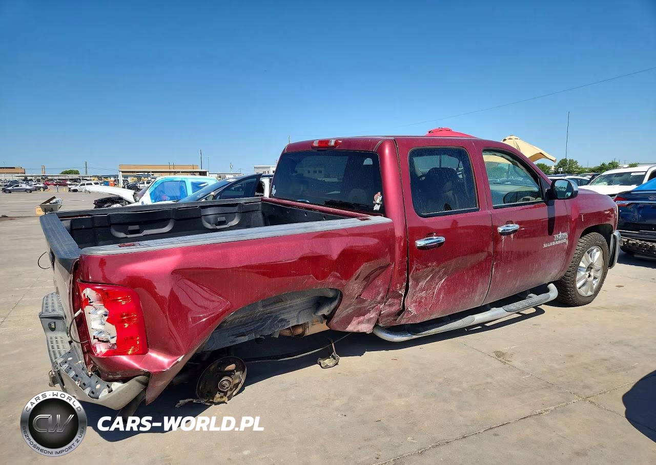 2013 Chevrolet Silverado C1500 Lt VIN:3GCPCSE07DG234924 - 3