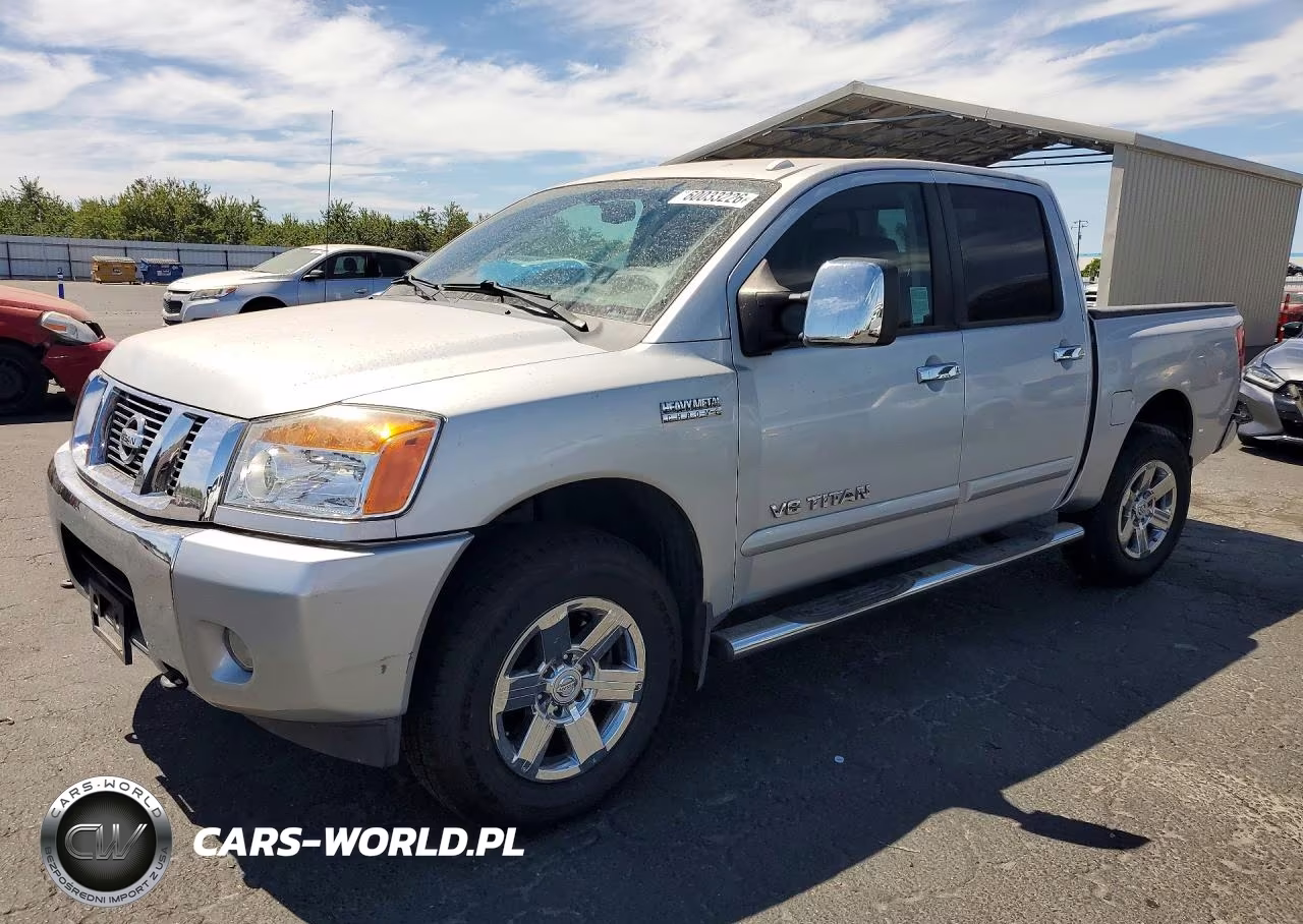 2013 Nissan Titan Sv