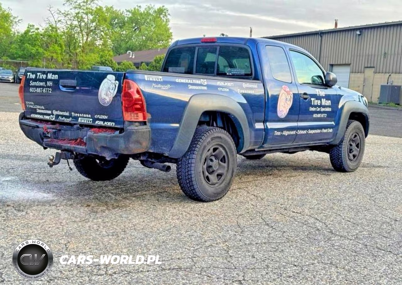 2008 Toyota Tacoma Access Cab VIN:5TEUX42N18Z583364 - 4
