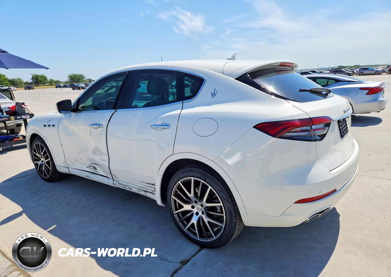2022 Maserati Levante Base VIN:ZN661XUA2NX394729 - 2
