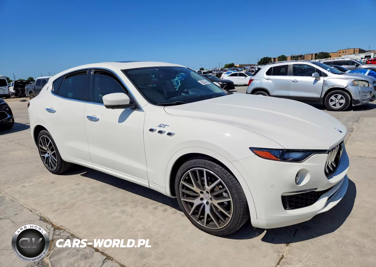 2022 Maserati Levante Base VIN:ZN661XUA2NX394729 - 4