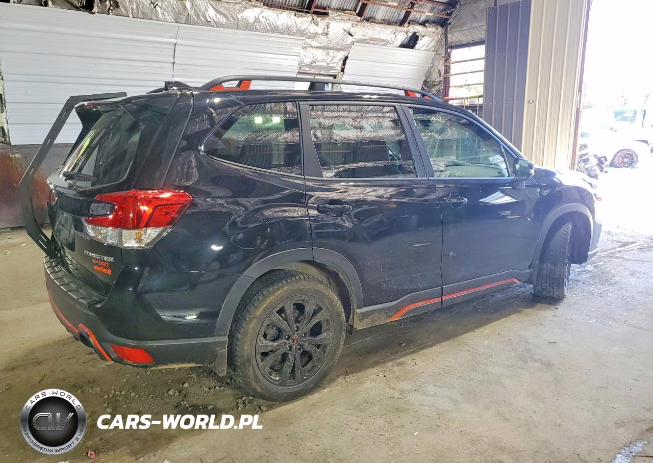 2024 Subaru Forester Sport VIN:JF2SKAEC0RH489592 - 3