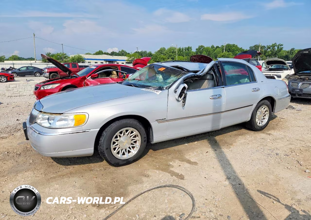 1998 Lincoln Town Car Cartier
