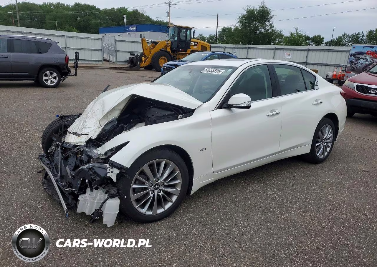 2018 Infiniti Q50 2.0T Luxe