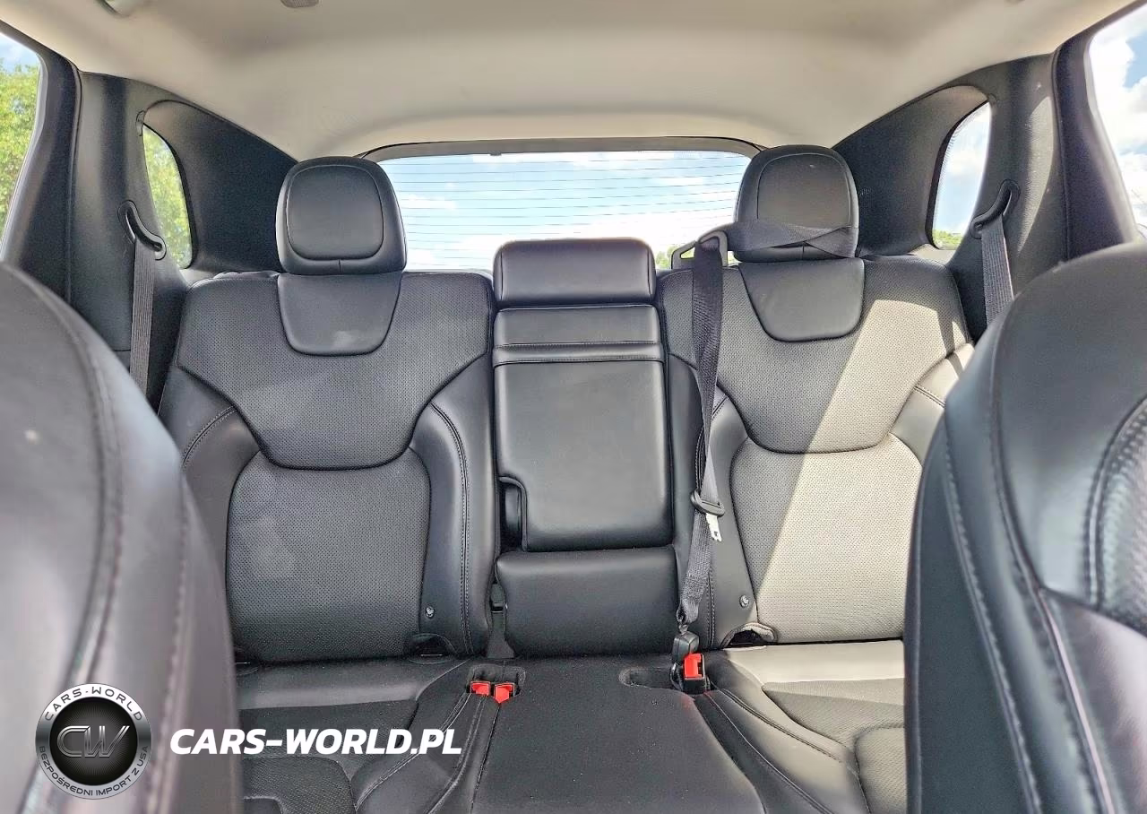 2019 Jeep Cherokee Limited VIN:1C4PJLDN8KD164384 - 10