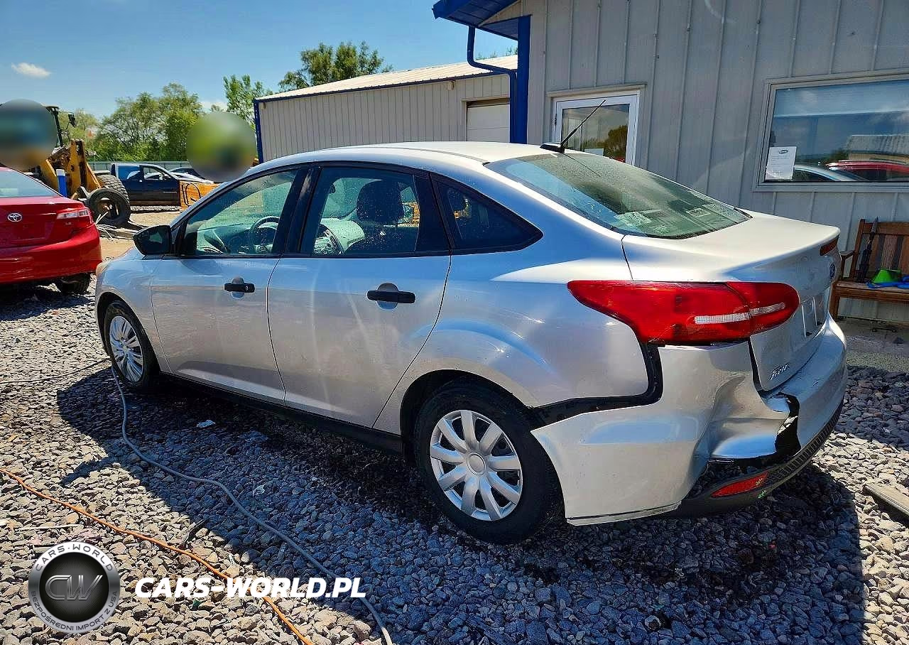 2017 Ford Focus S VIN:1FADP3E20HL307192 - 2