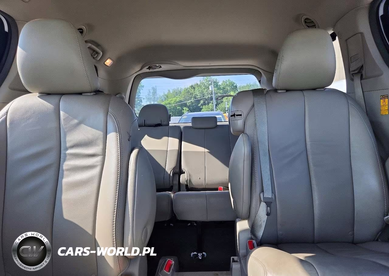 2014 Toyota Sienna Xle 8-Passenger VIN:5TDYK3DC6ES421325 - 10