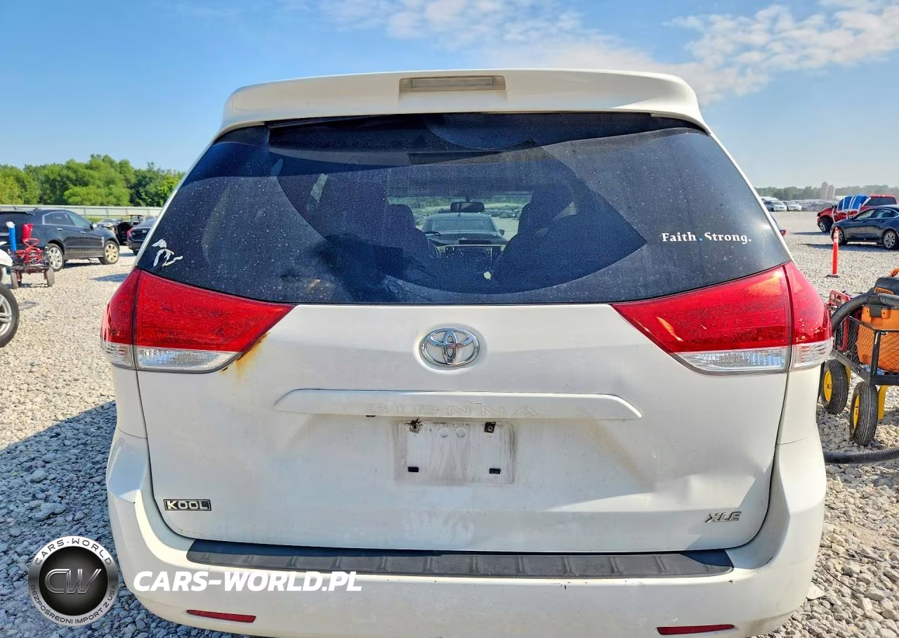 2014 Toyota Sienna Xle 8-Passenger VIN:5TDYK3DC6ES421325 - 6