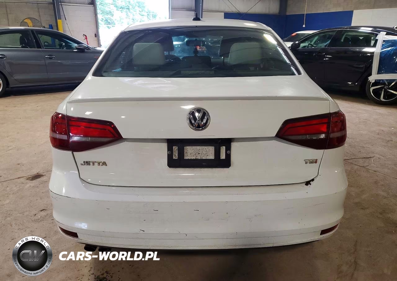 2016 Volkswagen Jetta Sport VIN:3VWD17AJ6GM349943 - 6