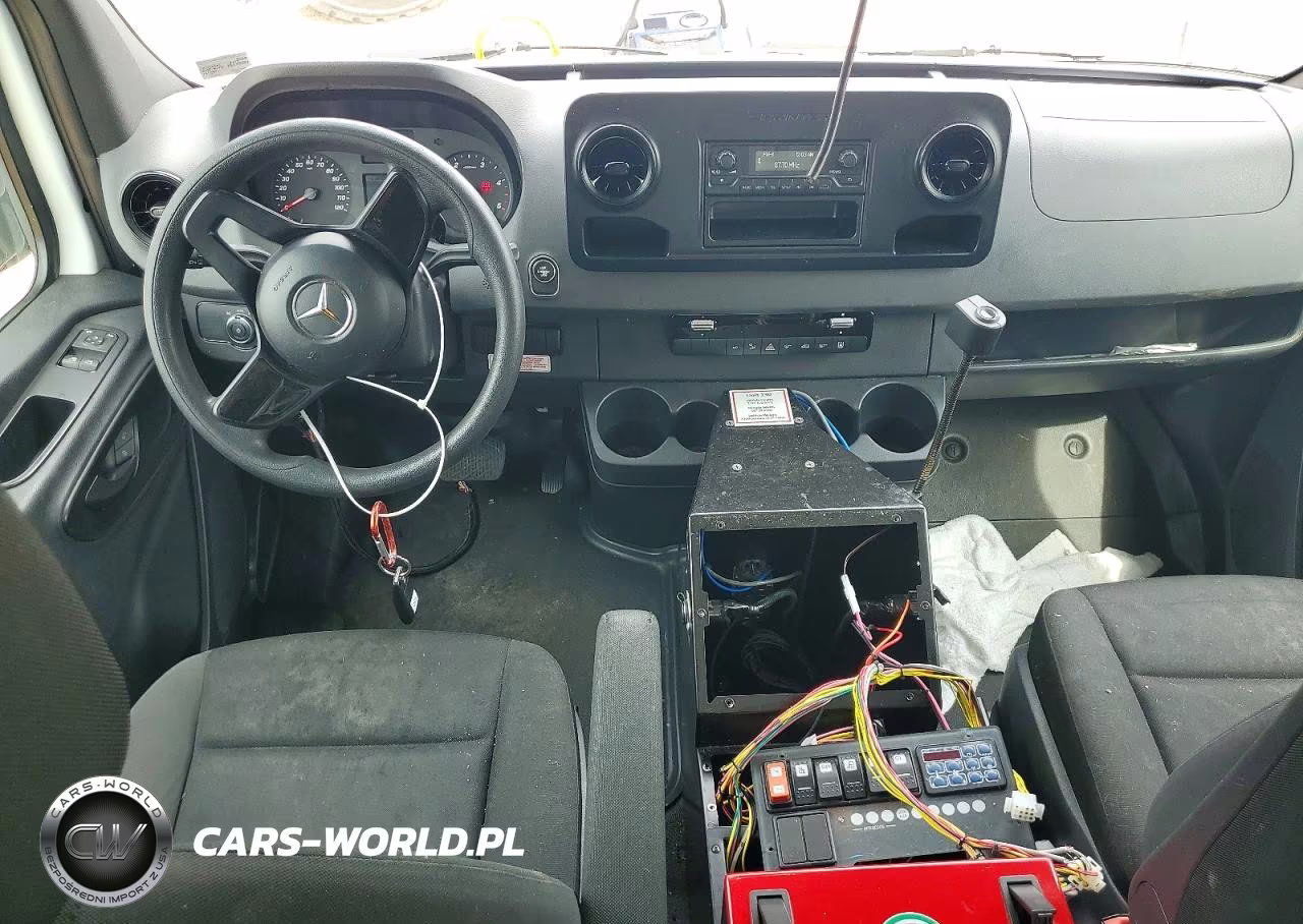 2019 Mercedes-Benz Sprinter 2500 VIN:WD4PF0CD7KP039020 - 8