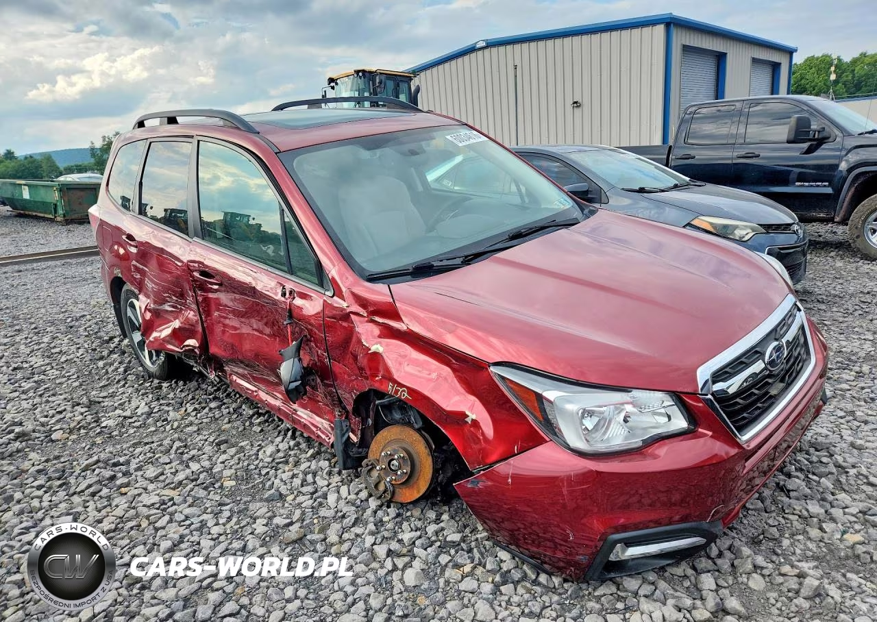 2018 Subaru Forester 2.5I Premium VIN:JF2SJAGC9JH594491 - 4