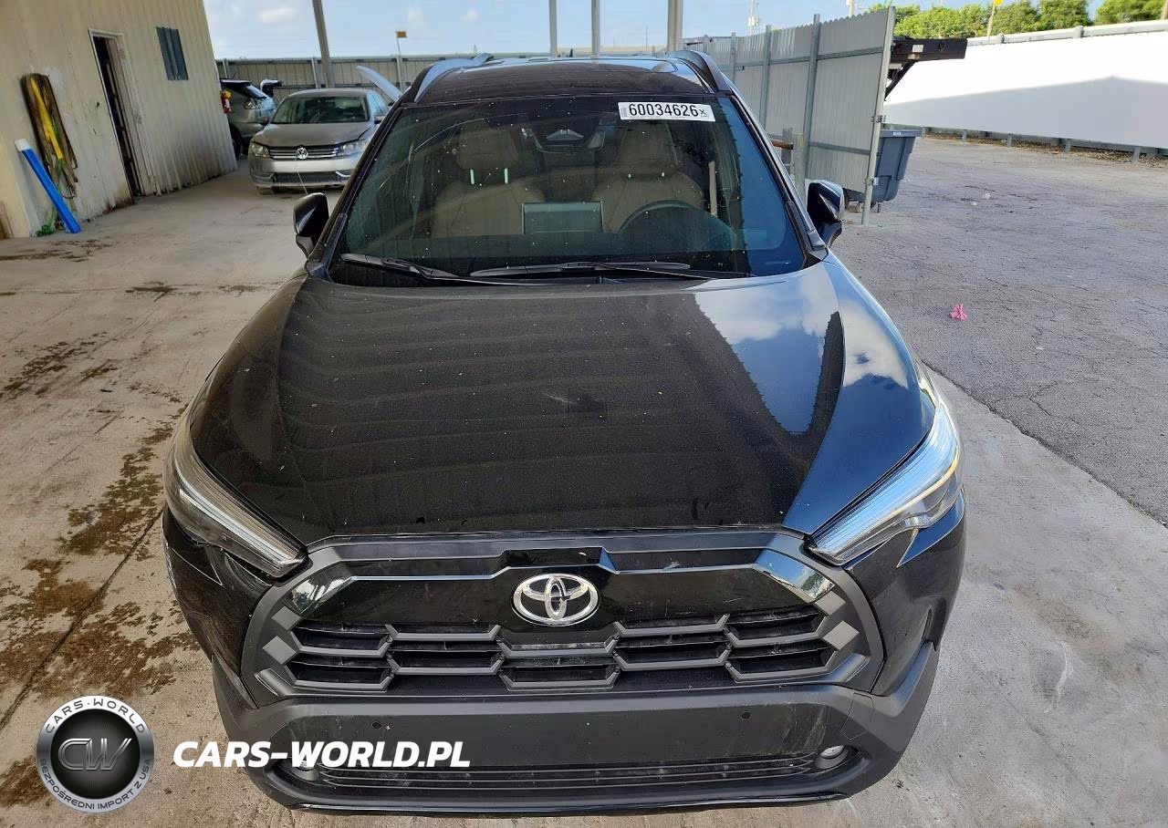 2026 Toyota Corolla Cross Xle VIN:7MUDAAAG5TV159961 - 5