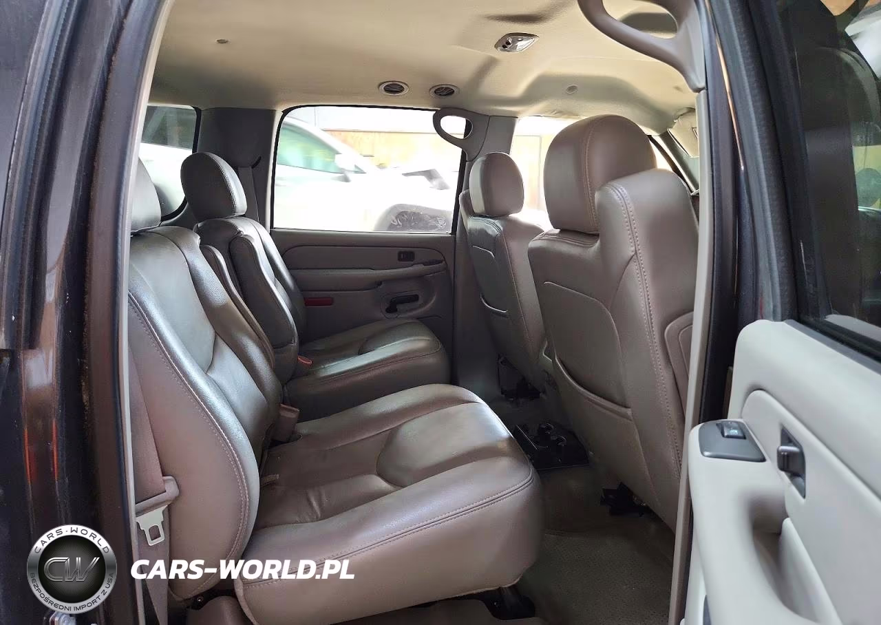 2004 Chevrolet Suburban K1500 VIN:1GNFK16Z74J282497 - 11