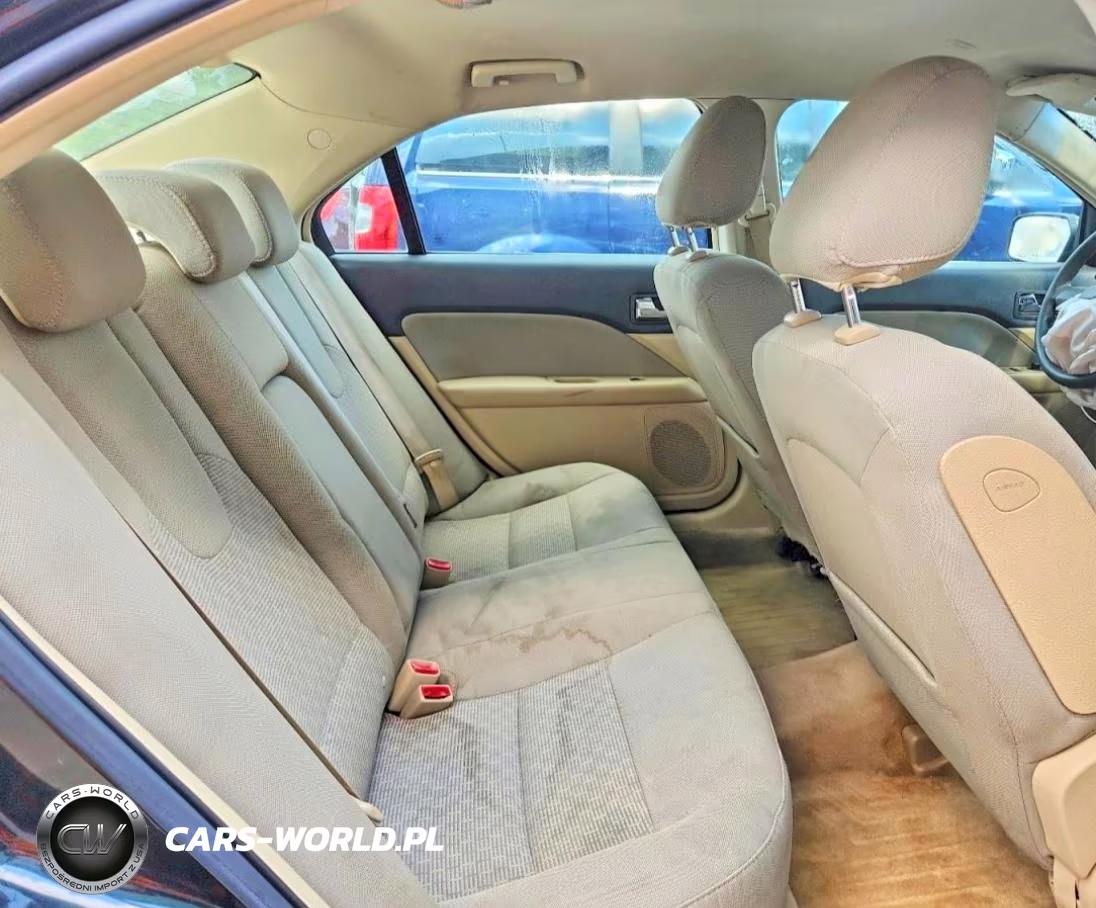 2010 Ford Fusion Se VIN:3FAHP0HA8AR281841 - 10