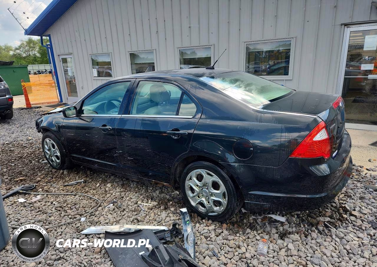 2010 Ford Fusion Se VIN:3FAHP0HA8AR281841 - 2