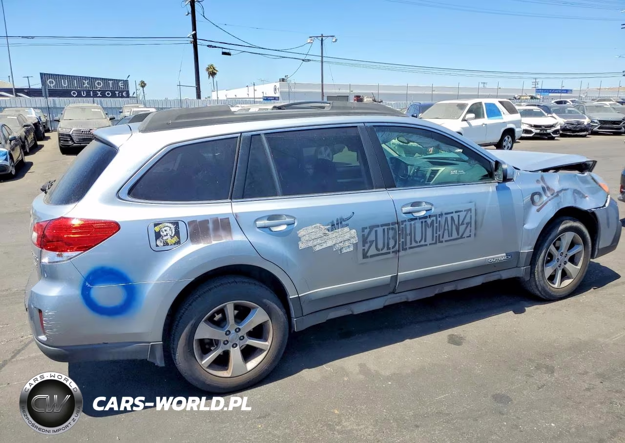 2013 Subaru Outback 2.5I Premium VIN:4S4BRBCC8D3234774 - 3