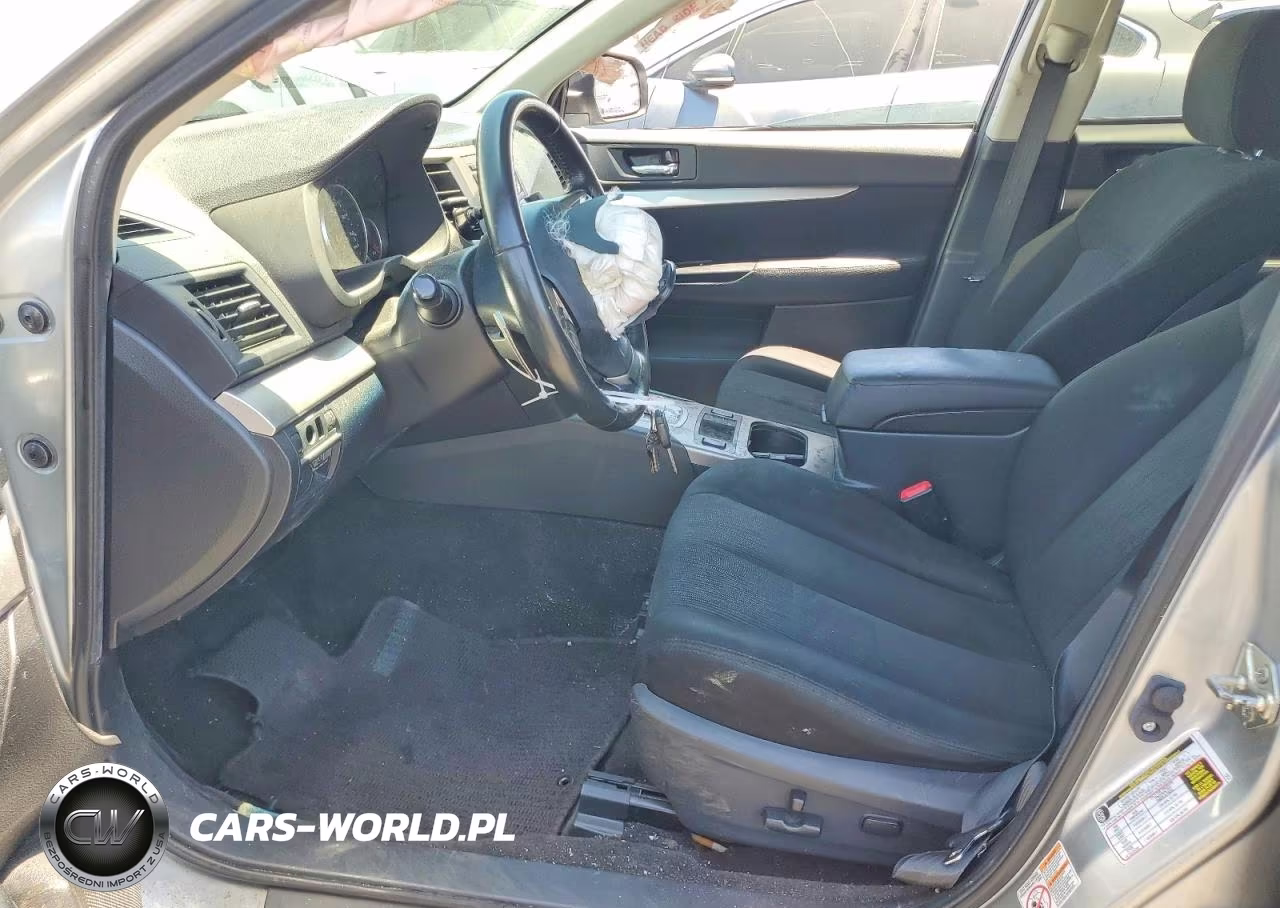 2013 Subaru Outback 2.5I Premium VIN:4S4BRBCC8D3234774 - 7