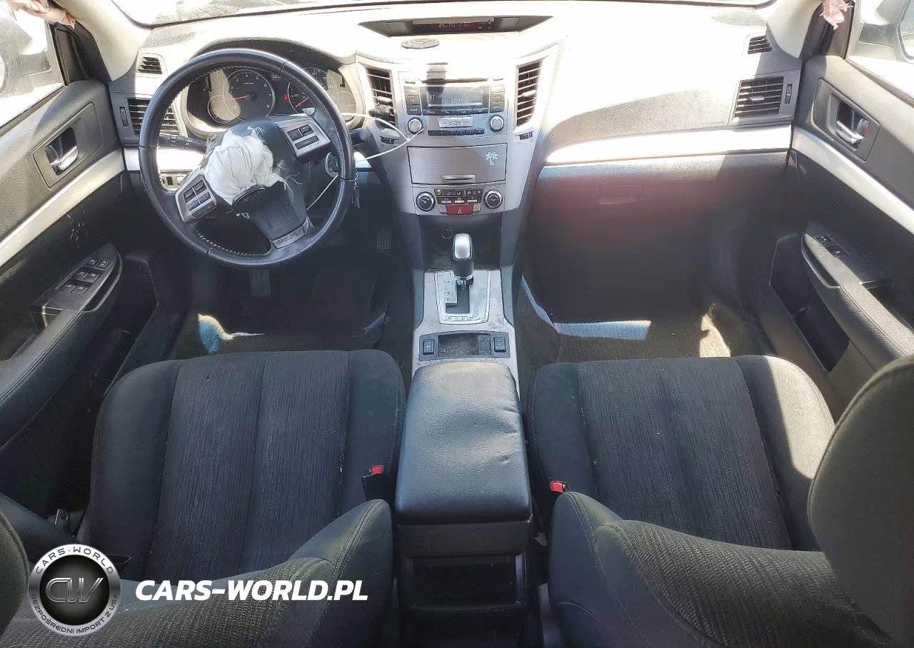 2013 Subaru Outback 2.5I Premium VIN:4S4BRBCC8D3234774 - 8