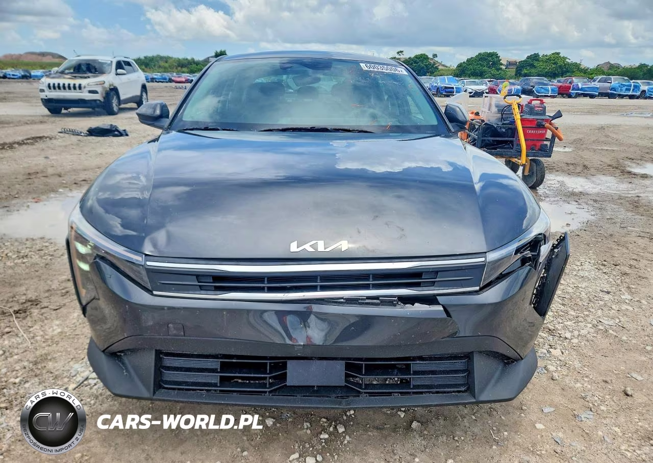 2025 Kia K4 Lxs VIN:3KPFT4DE8SE094475 - 5