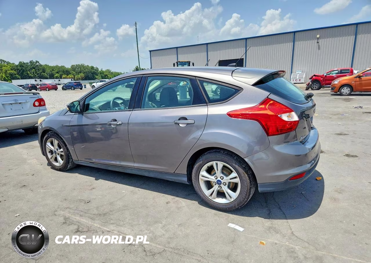 2014 Ford Focus Se VIN:1FADP3K21EL252090 - 2