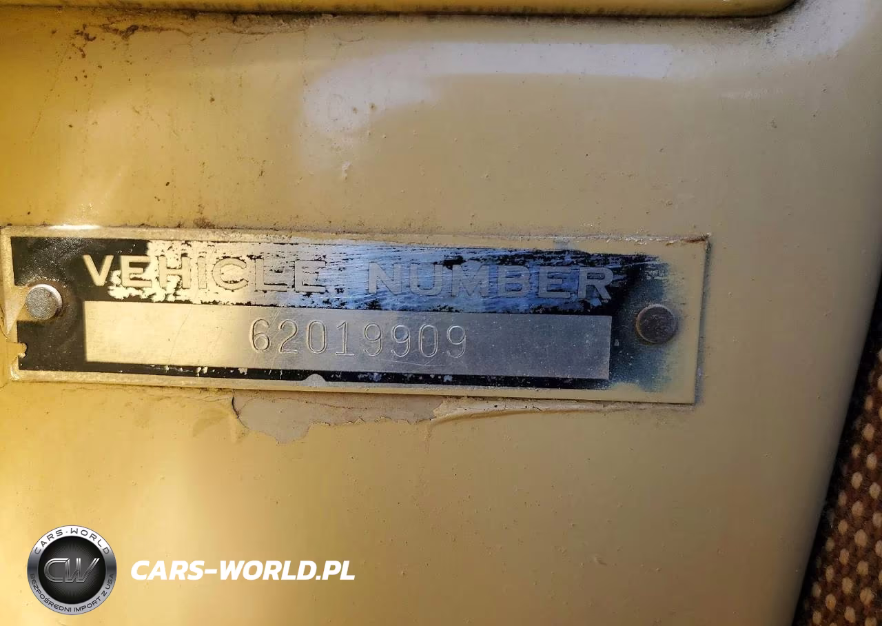 1950 Chrysler 200 VIN:62019909 - 12