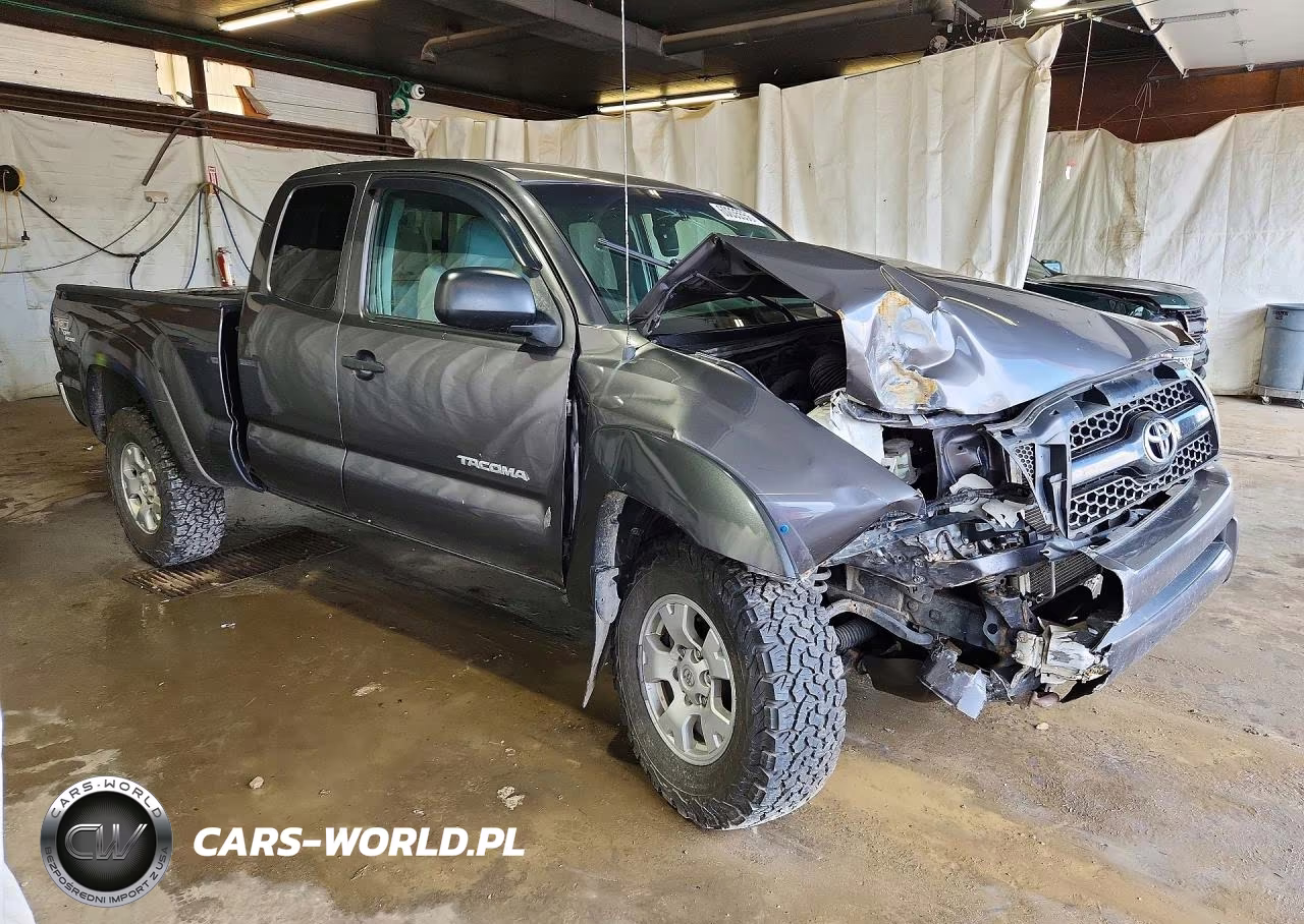 2011 Toyota Tacoma Access Cab VIN:5TFUU4EN3BX012896 - 4