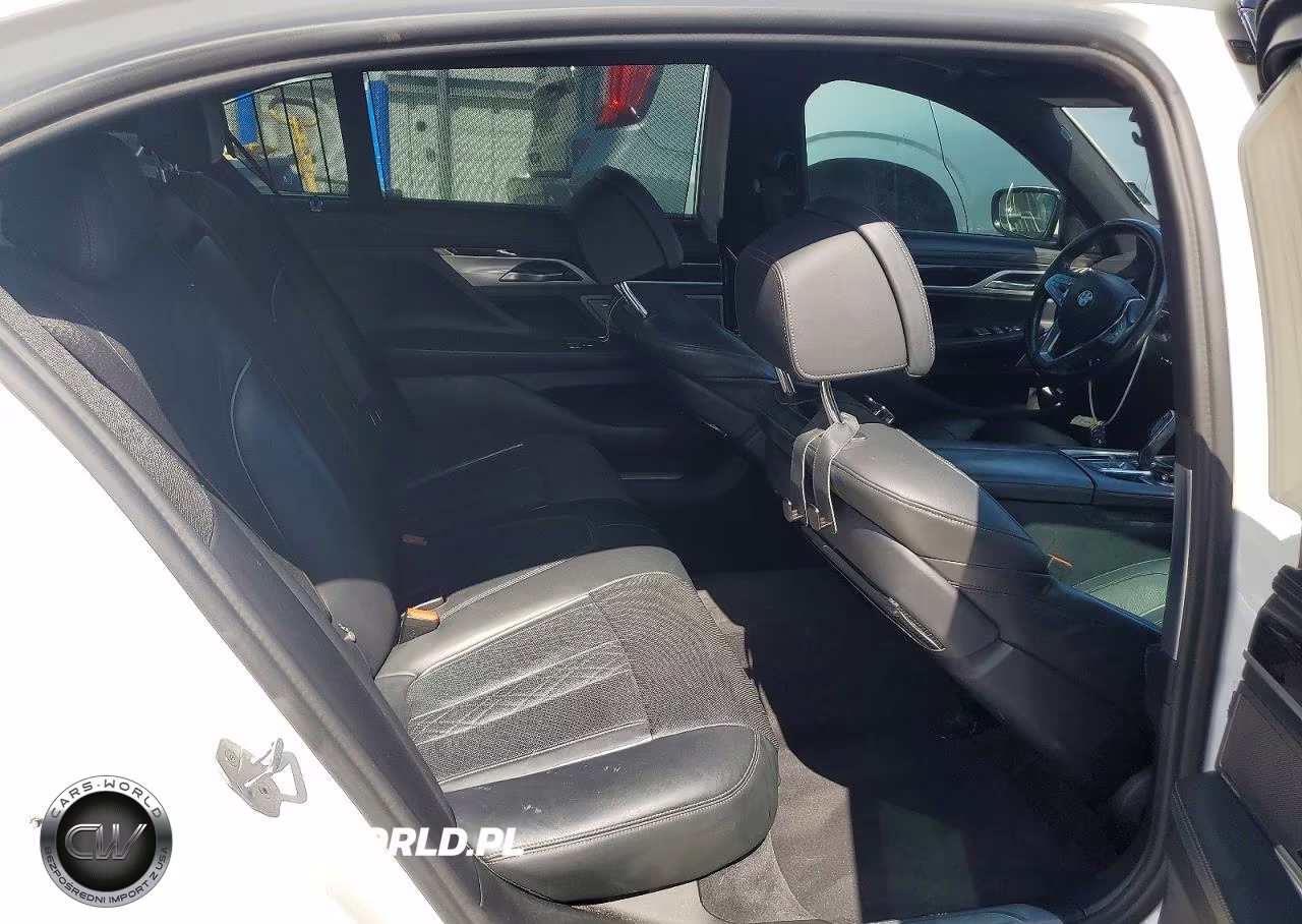2019 BMW 750 I VIN:WBA7F0C52KGM25764 - 10