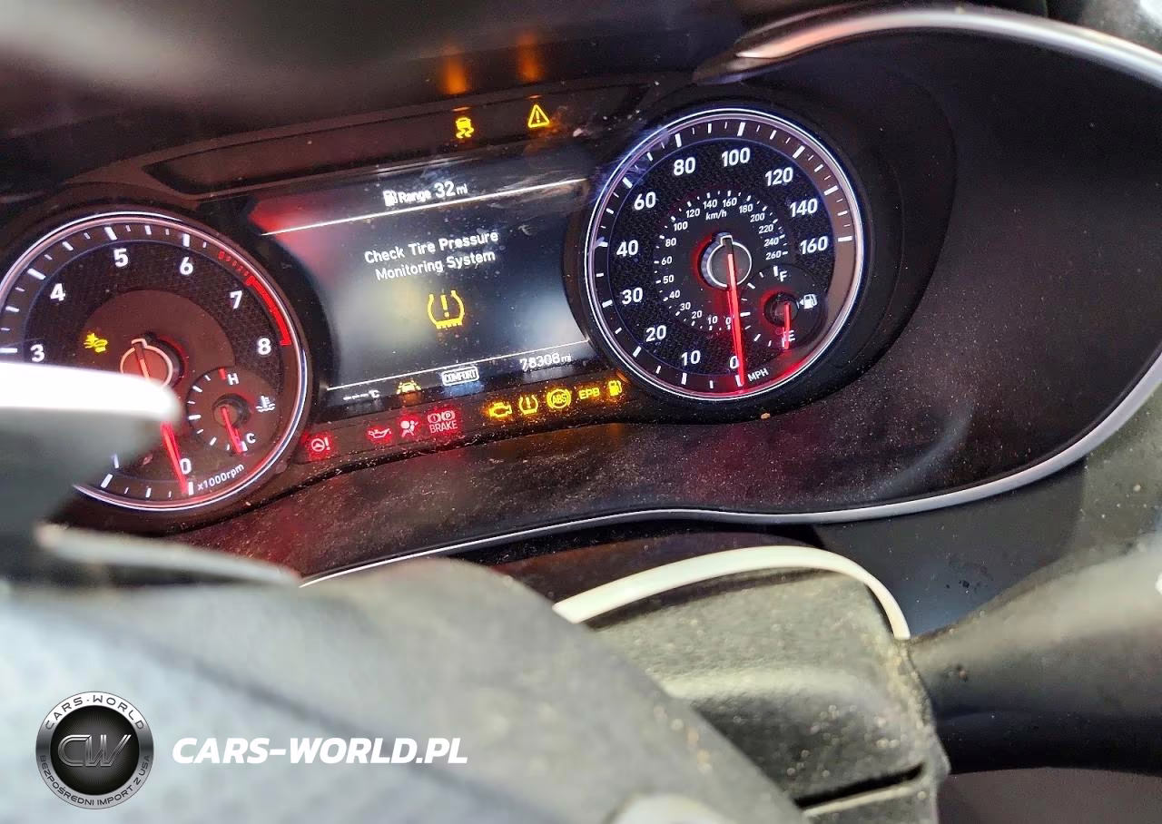 2020 Genesis G70 2.0T VIN:KMTG64LAXLU059998 - 9