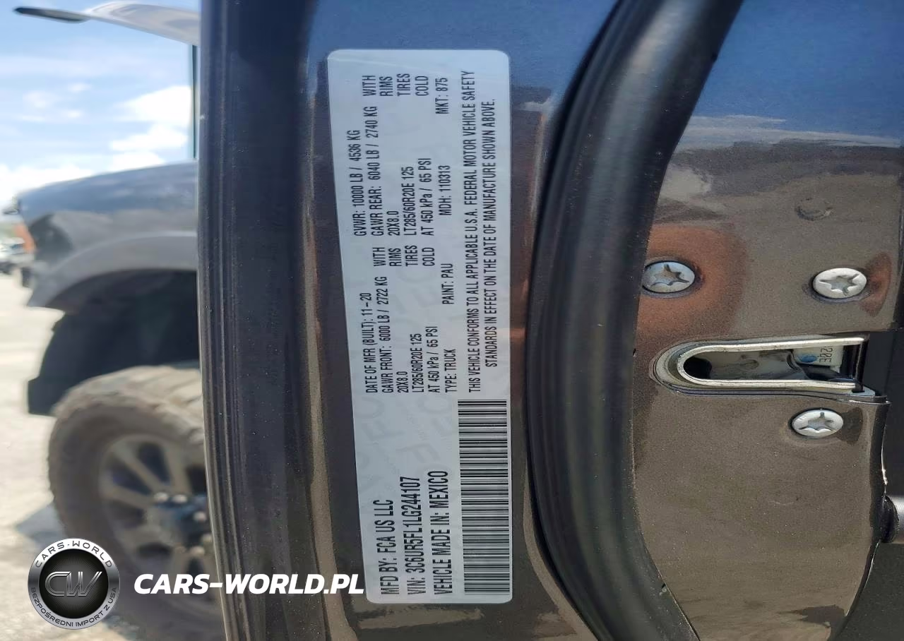 2020 Ram 2500 Laramie VIN:3C6UR5FL1LG244107 - 12