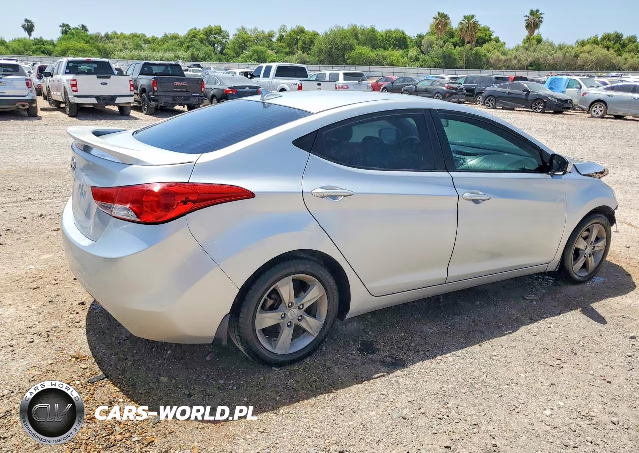 2013 Hyundai Elantra Gls VIN:KMHDH4AEXDU781292 - 3