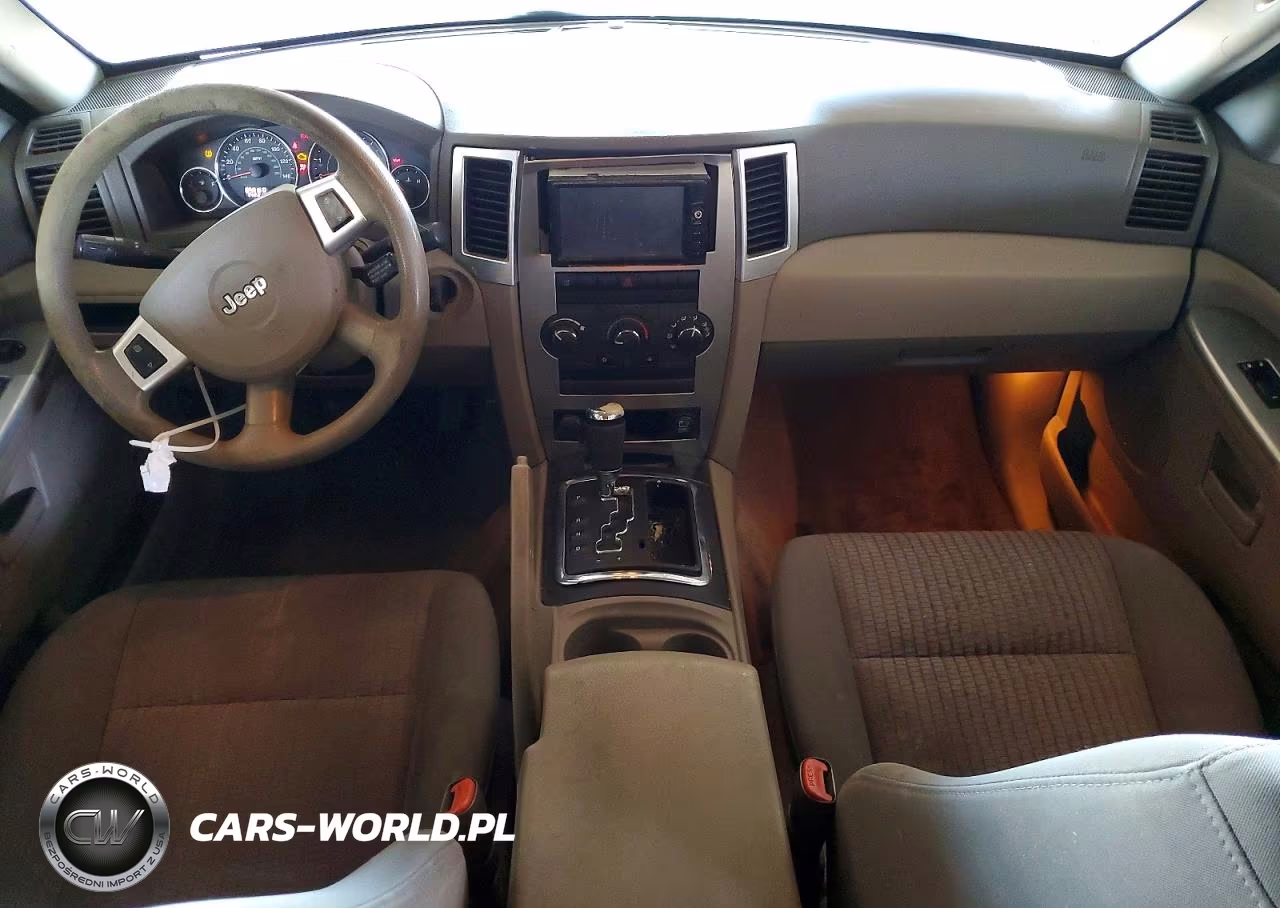 2008 Jeep Grand Cherokee Laredo VIN:1J8GR48K78C157075 - 8
