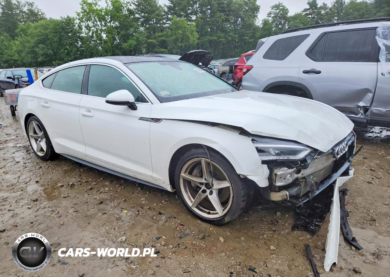2019 Audi A5 Premium Plus S-Line VIN:WAUENCF59KA008586 - 4