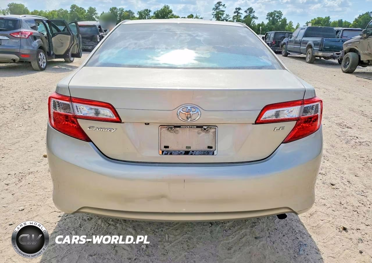 2014 Toyota Camry Le VIN:4T4BF1FK9ER422159 - 6