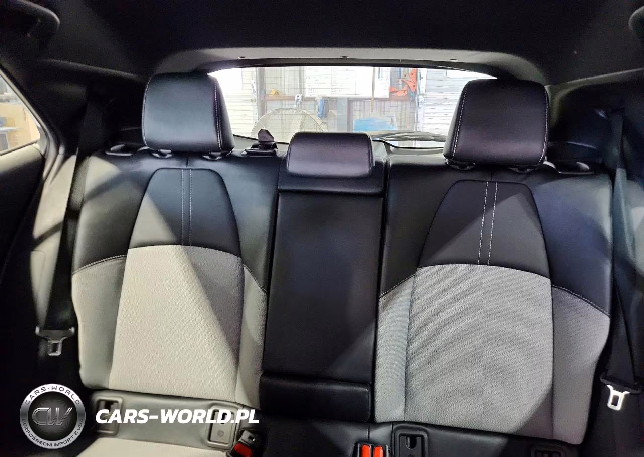 2023 Toyota Corolla Xse VIN:JTNC4MBE9P3206570 - 10