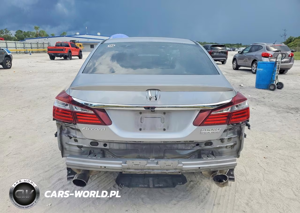 2017 Honda Accord Sport Special Edition VIN:1HGCR2F13HA038764 - 6