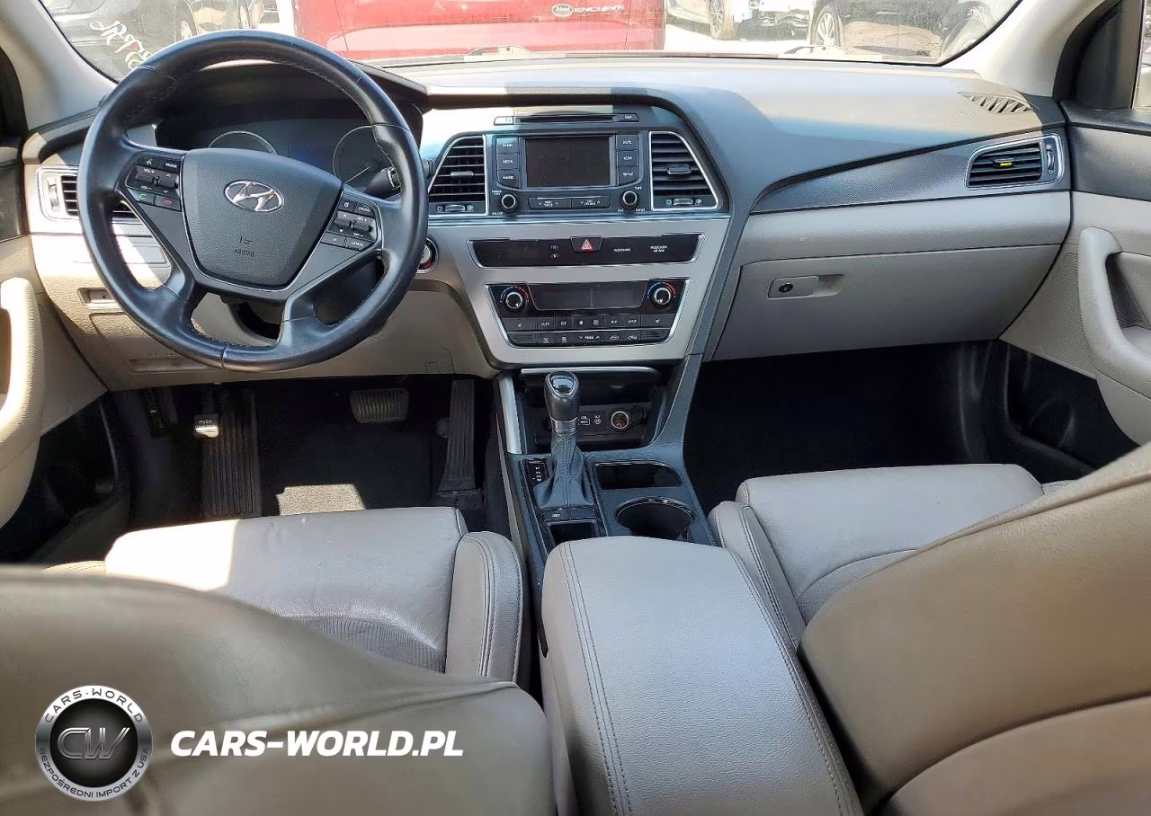 2015 Hyundai Sonata Sport VIN:5NPE34AF4FH074931 - 8
