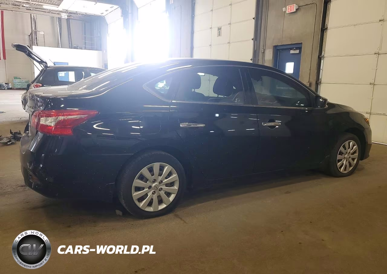 2018 Nissan Sentra S VIN:3N1AB7APXJY340205 - 3