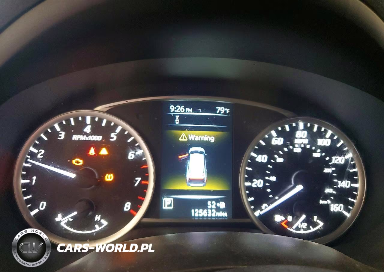 2018 Nissan Sentra S VIN:3N1AB7APXJY340205 - 9
