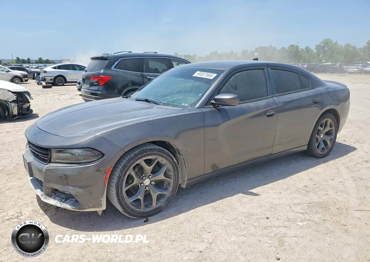 2015 Dodge Charger Sxt – zdjęcie 1 z 13