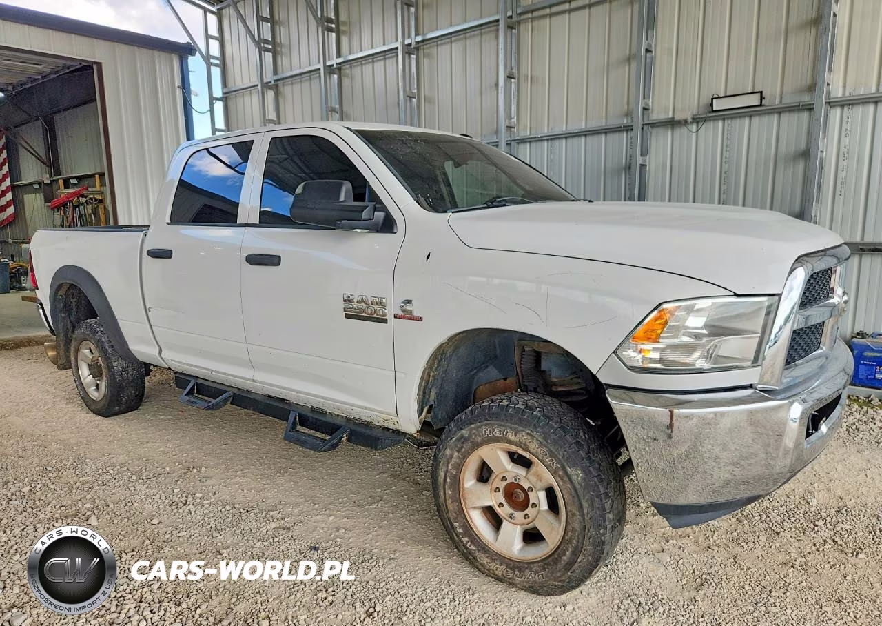 2014 Ram 2500 Tradesman VIN:3C6UR5CL5EG133759 - 4