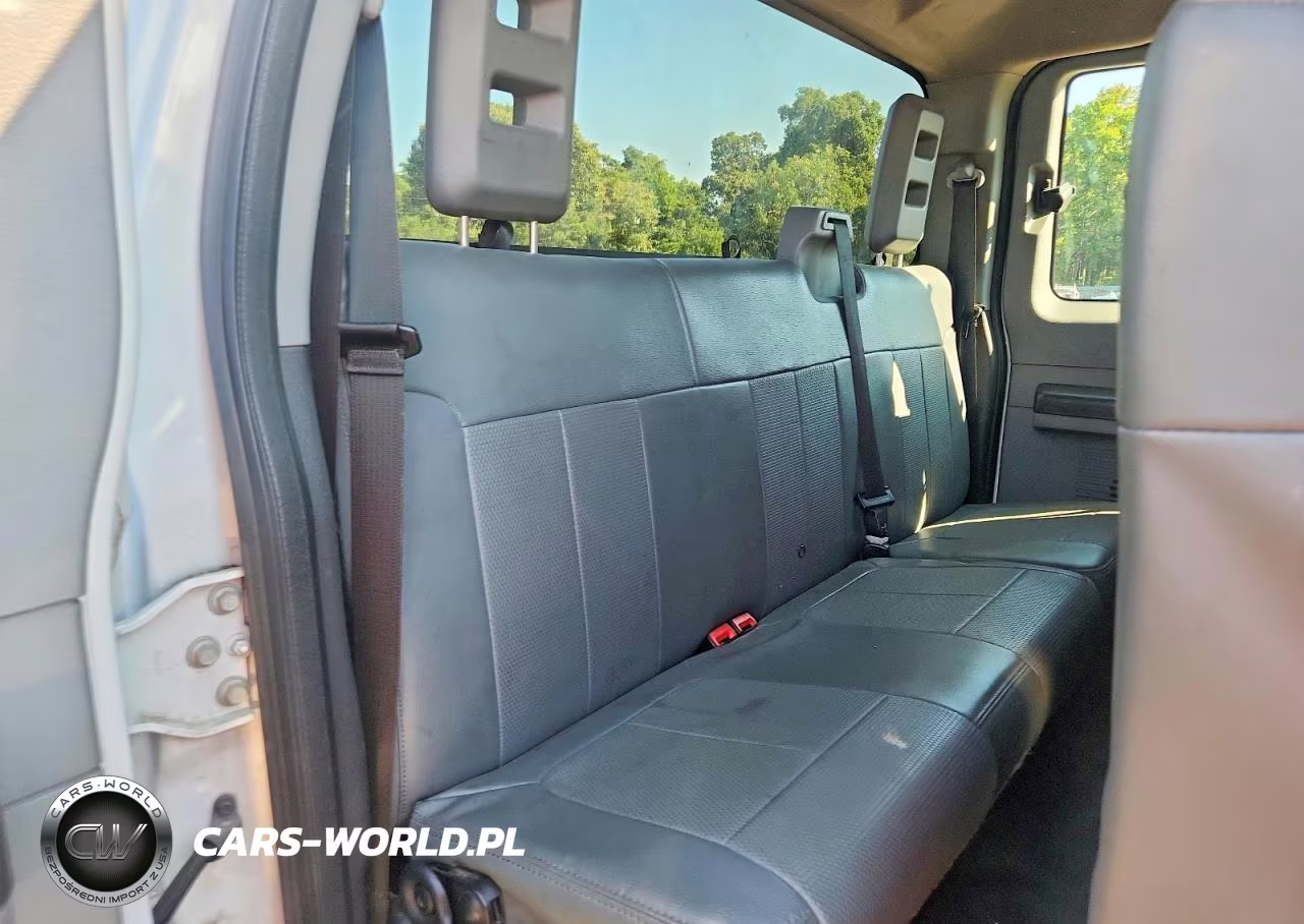 2015 Ford F250 Super Duty VIN:1FT7X2B66FEB35132 - 10