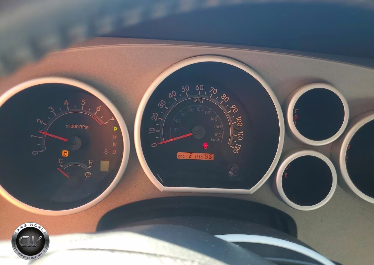 2013 Toyota Sequoia Sr5 VIN:5TDBY5G16DS079982 - 9