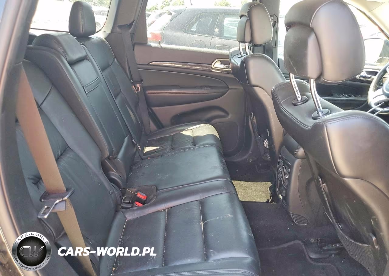 2012 Jeep Grand Cherokee Laredo VIN:1C4RJFAG6CC132976 - 11