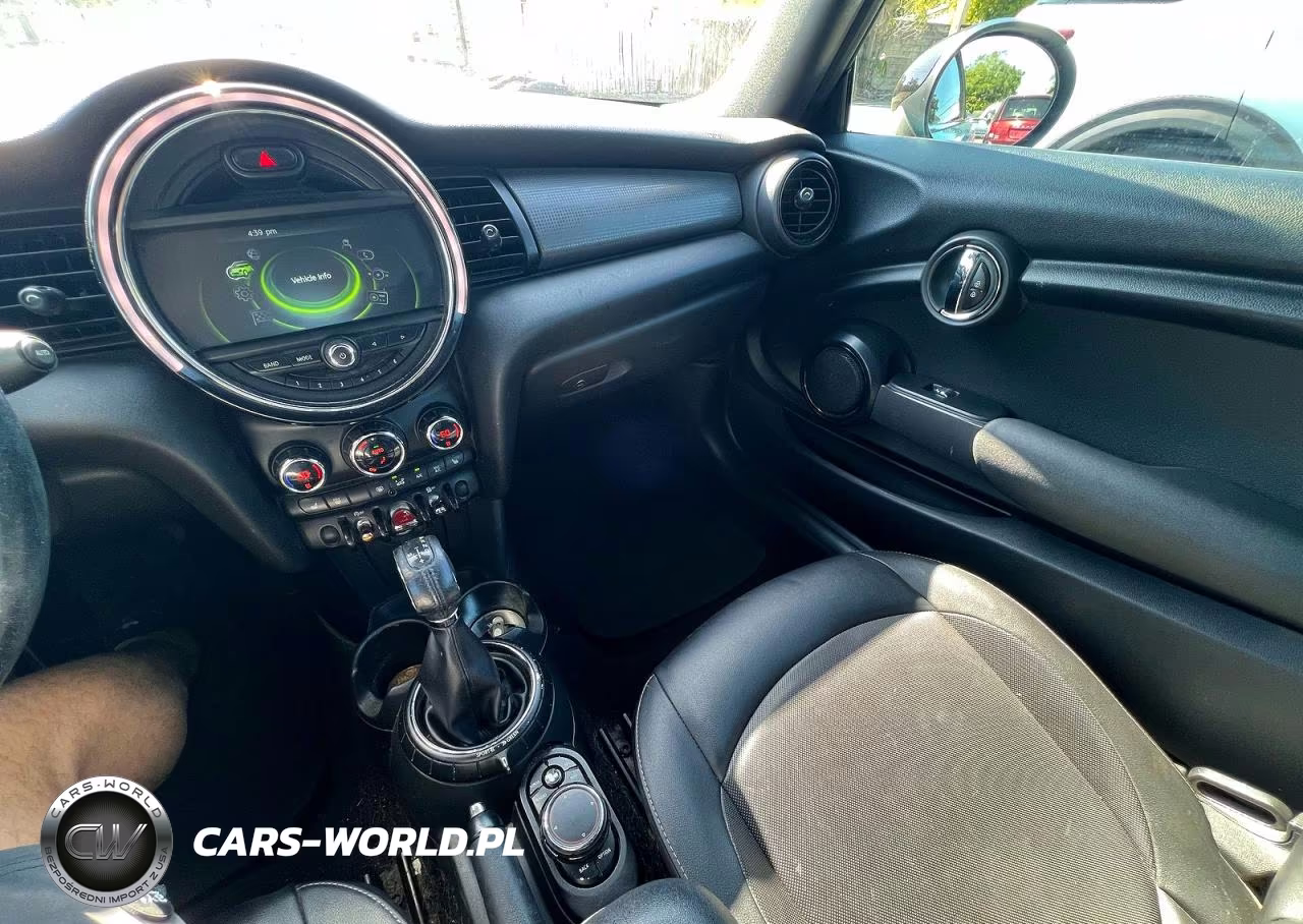 2016 Mini Cooper VIN:WMWWG5C59G3C18831 - 9