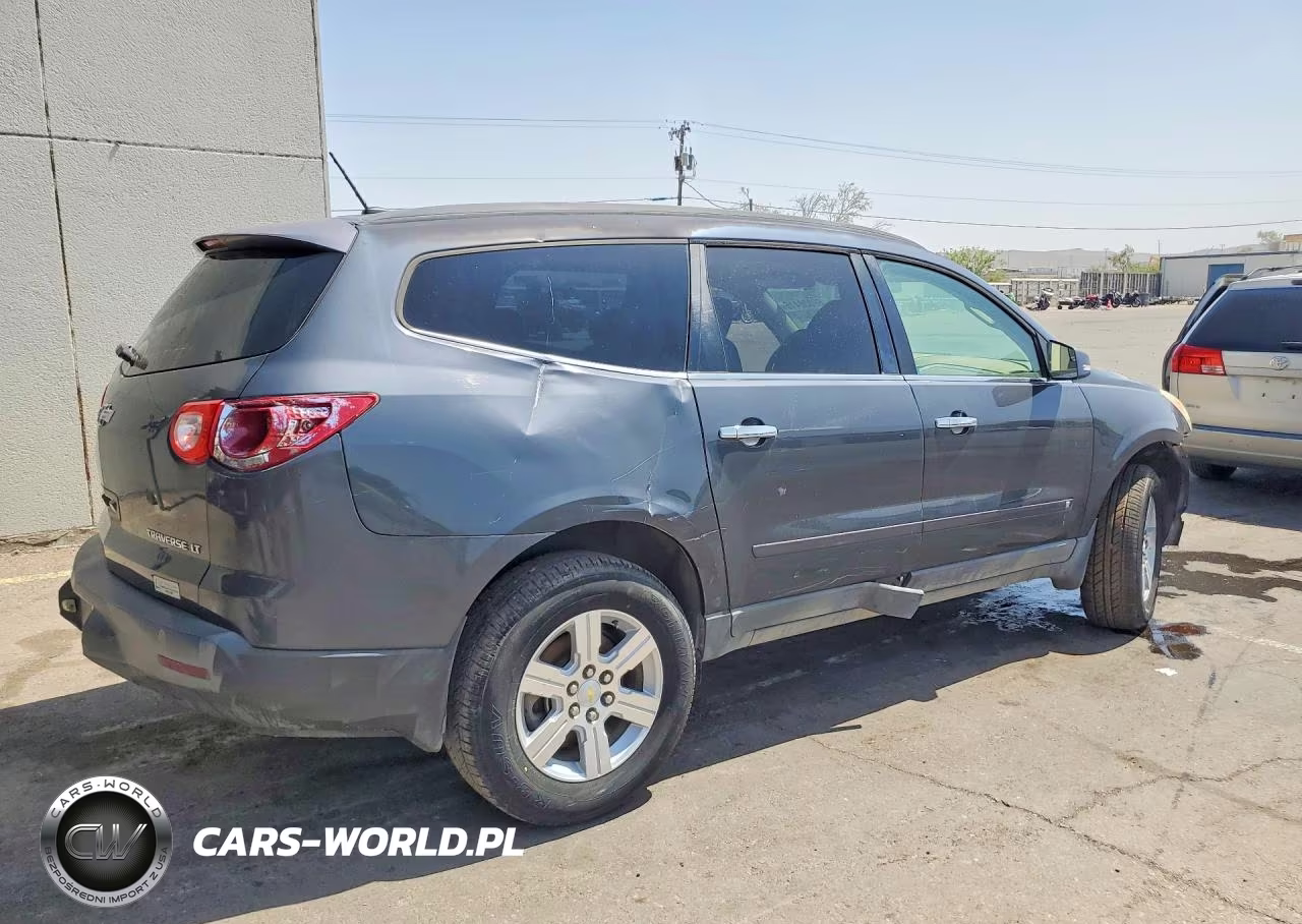 2010 Chevrolet Traverse Lt VIN:1GNLRFED4AS103291 - 3