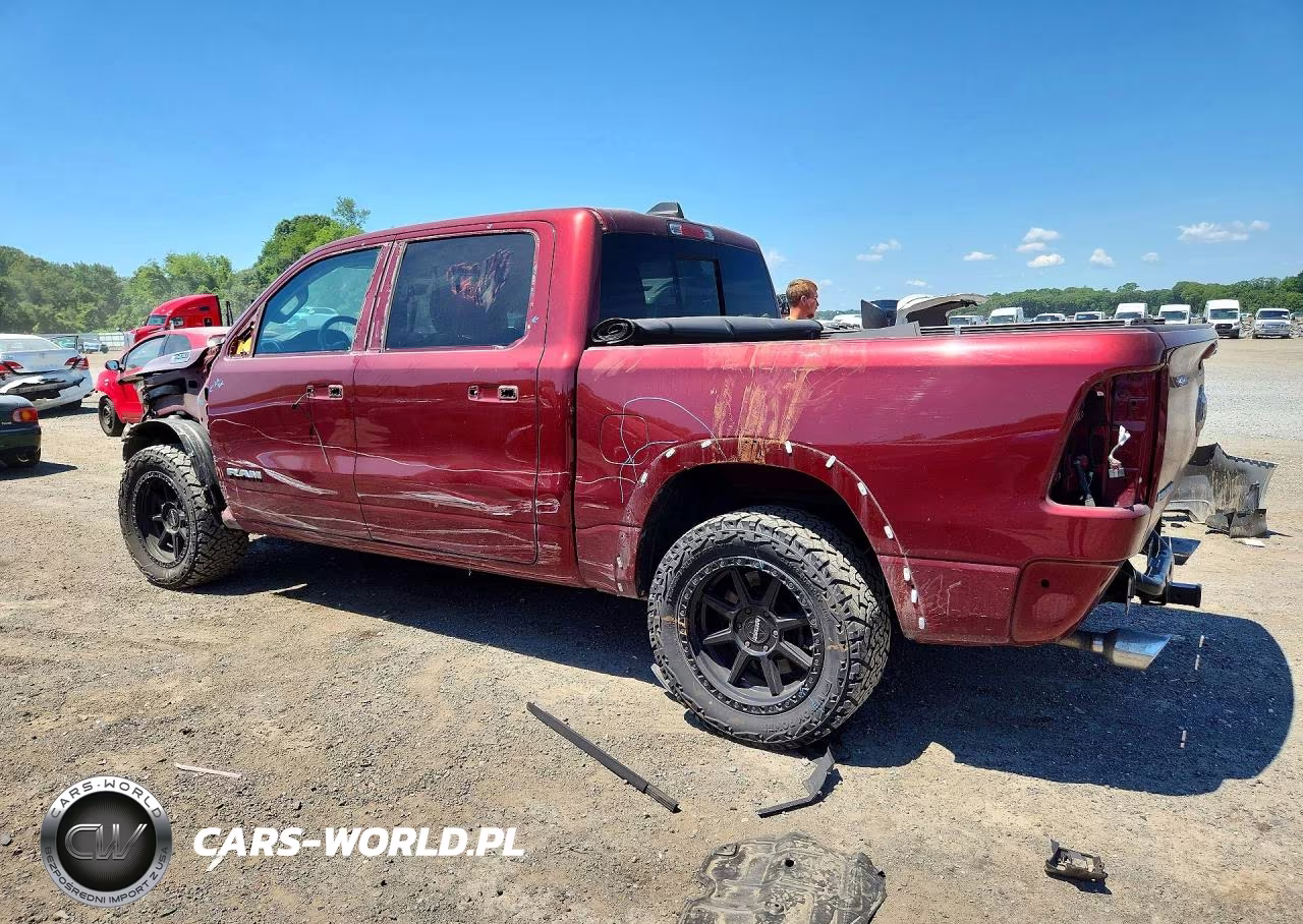 2021 Ram 1500 Laramie VIN:1C6SRFJT8MN751390 - 2