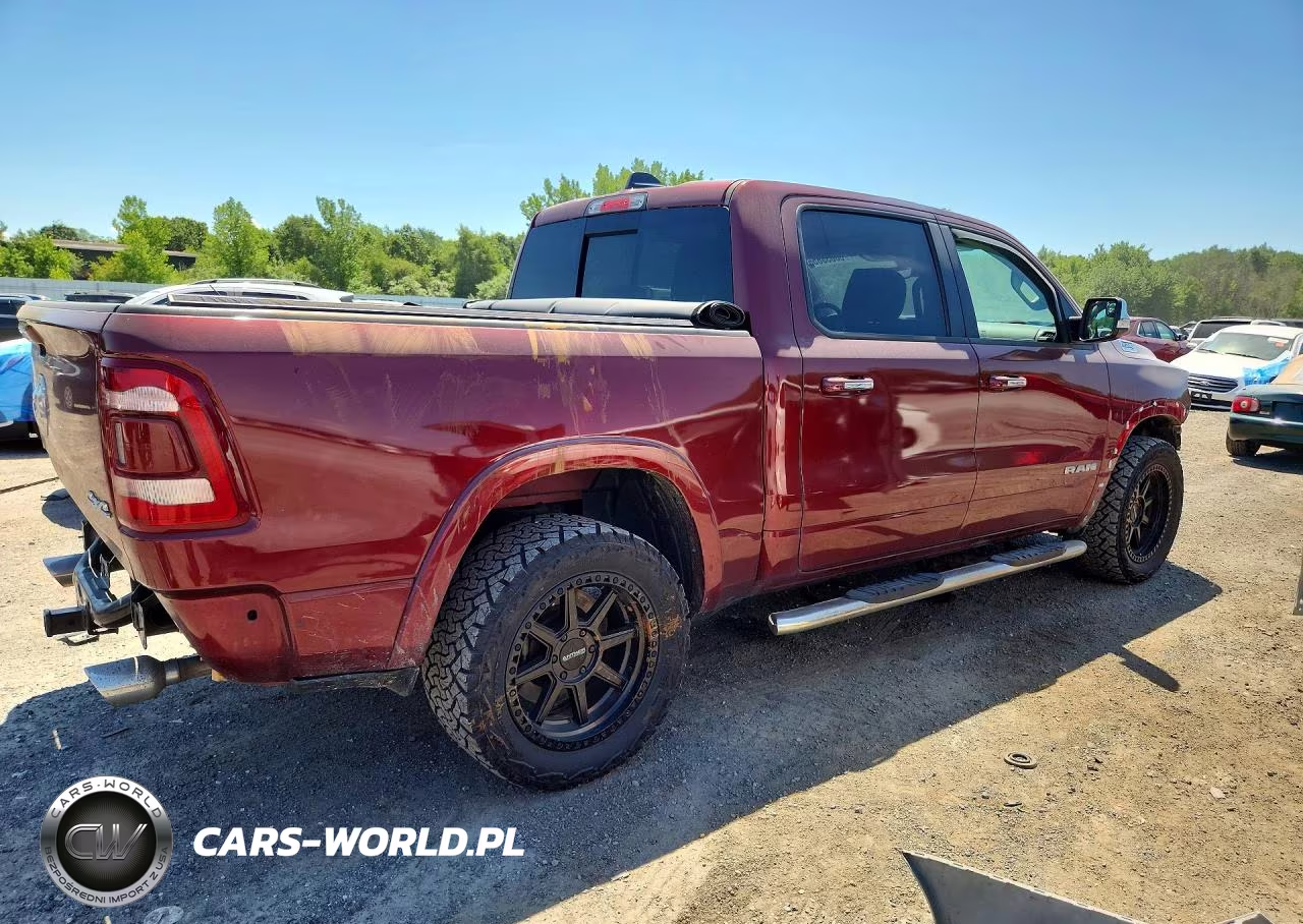 2021 Ram 1500 Laramie VIN:1C6SRFJT8MN751390 - 3
